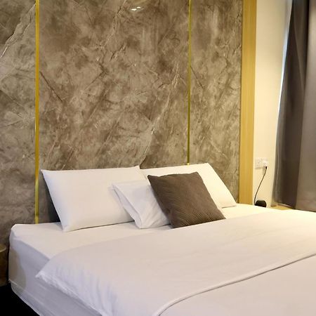 Kuching City Centre Smart Home Luxury Resort Condo Extérieur photo