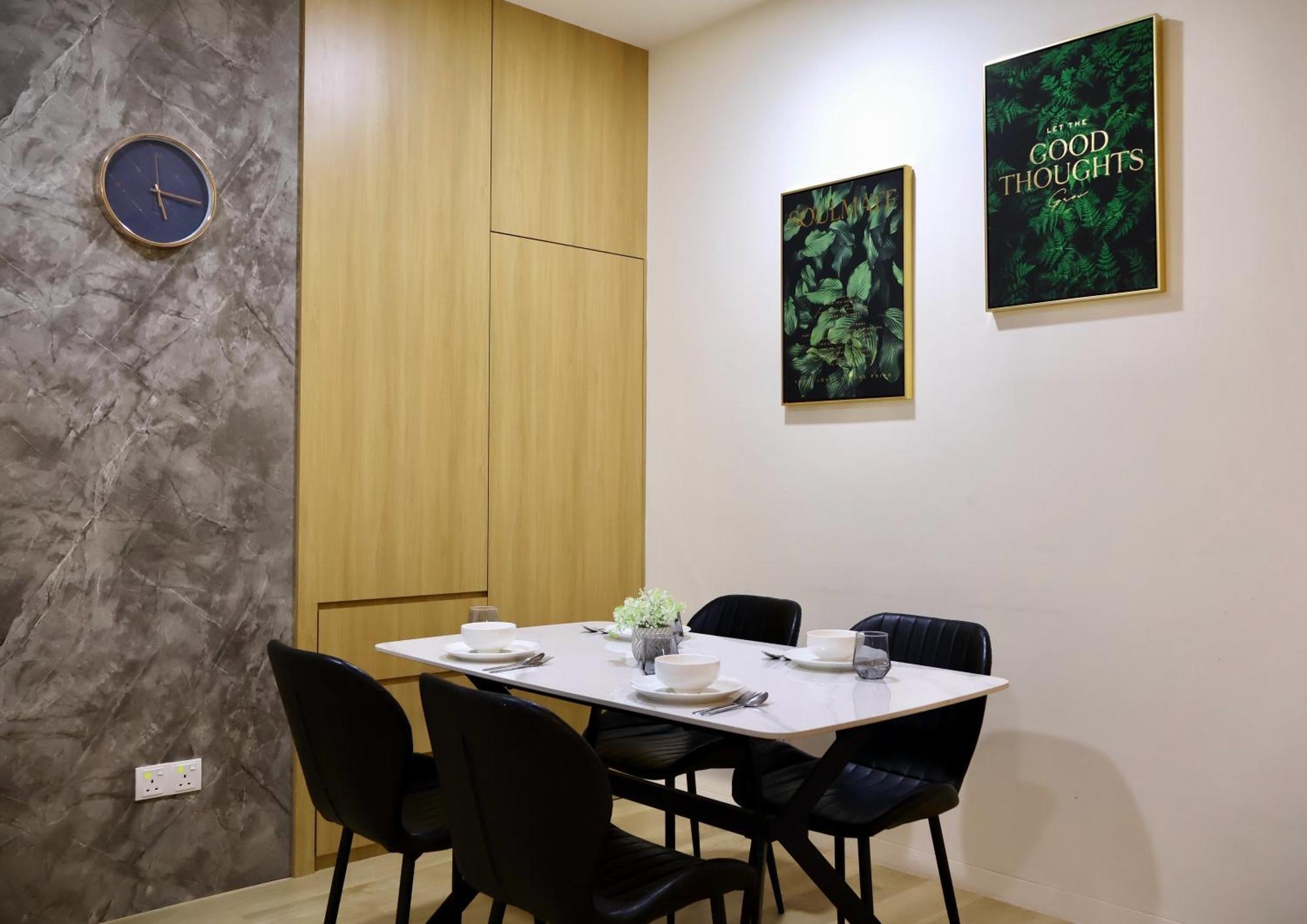 Kuching City Centre Smart Home Luxury Resort Condo Extérieur photo